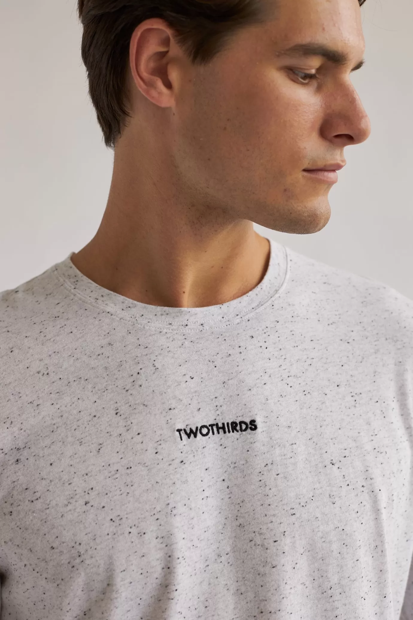 Twothirds Carlingford-White^ T-Shirts