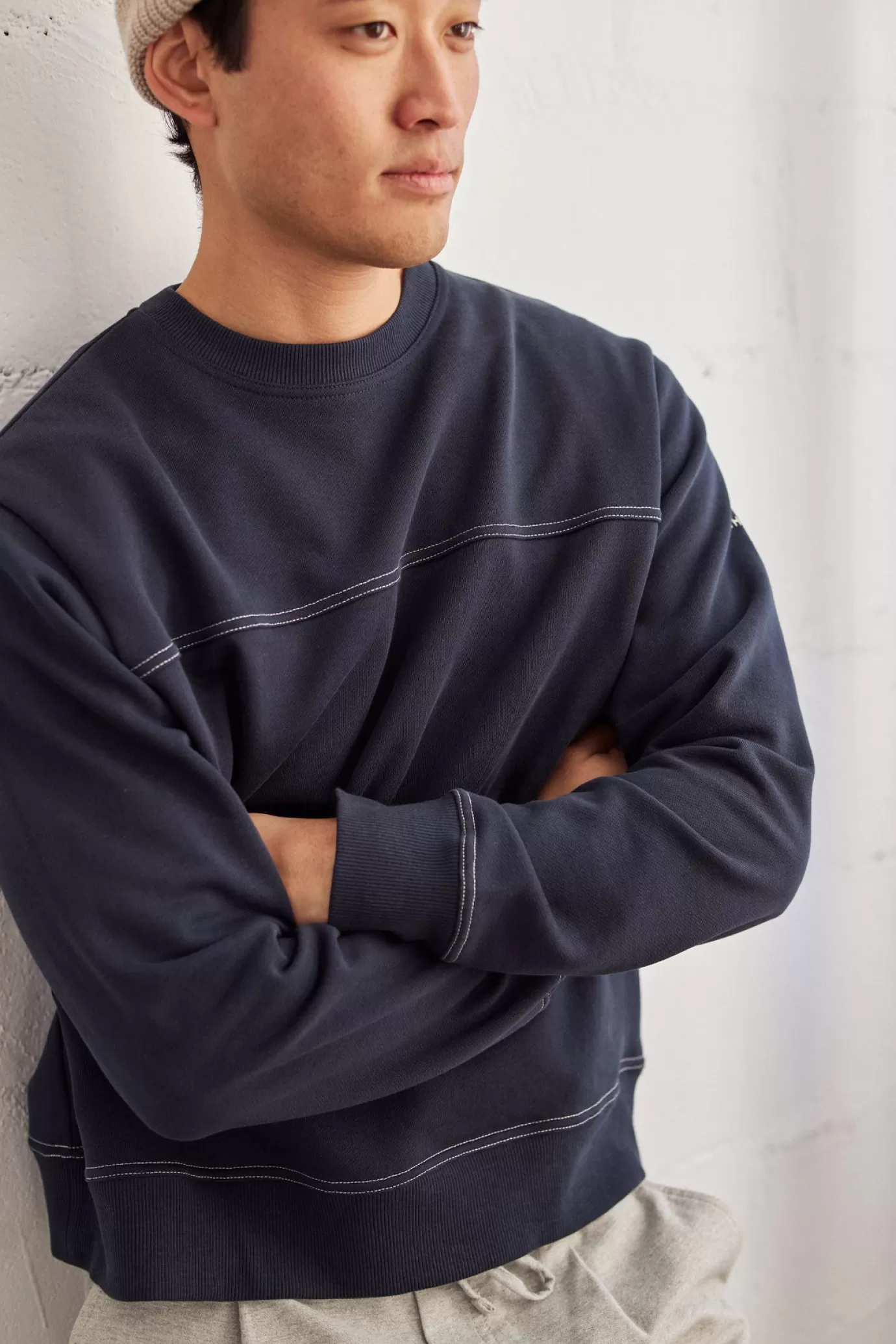 Twothirds Goeland-Navy^ Crewneck