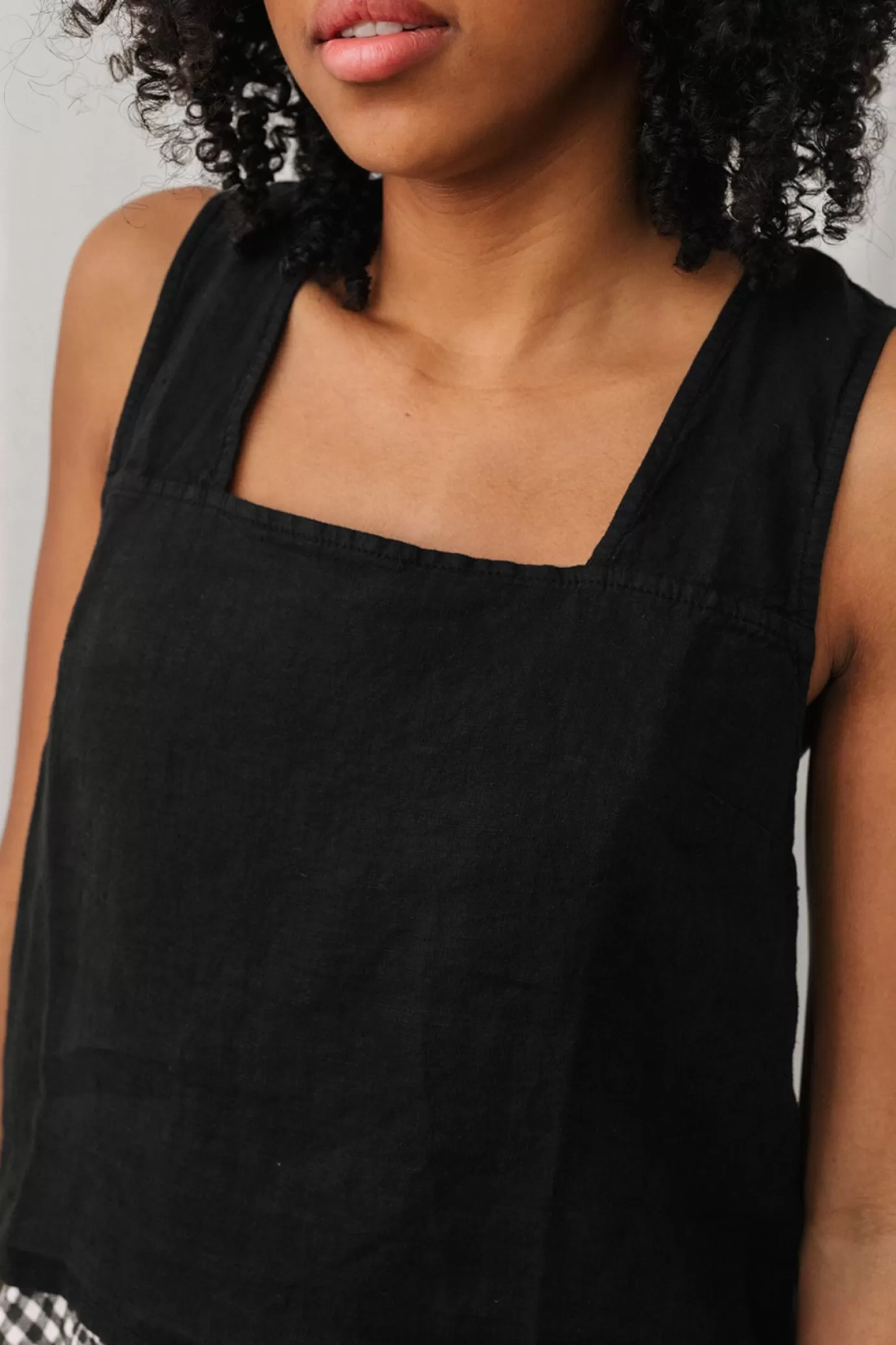 Twothirds Virmaila-Black^Women Cropped | Tops